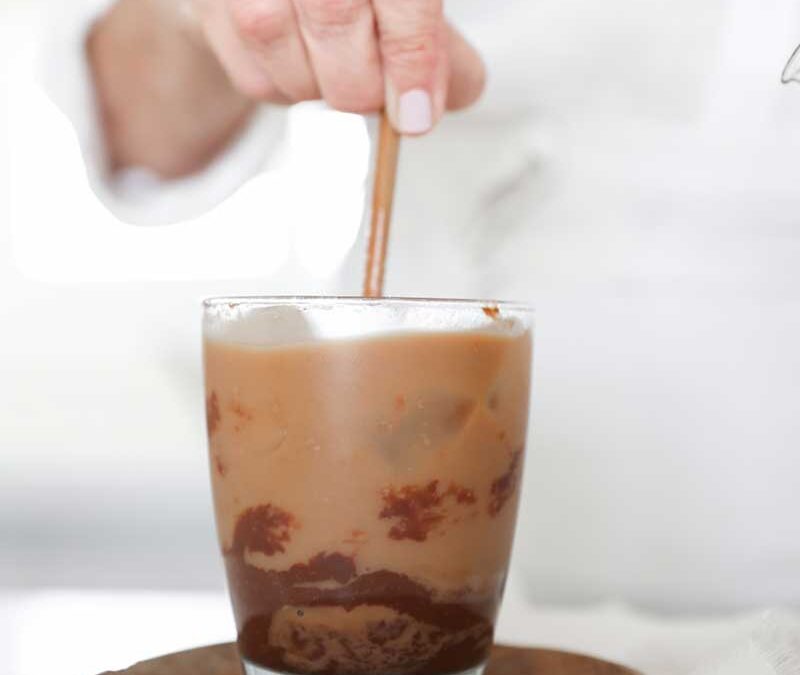 CAFÉ LATTE DE CHOCOLATE Y AVELLANAS