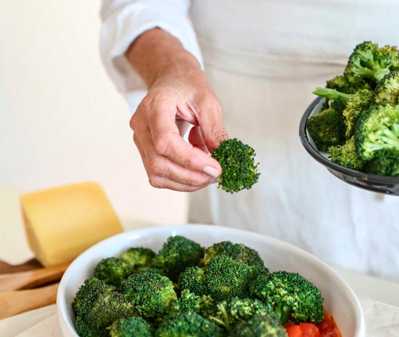 BROCOLI CON SALSA DE TOMATE
